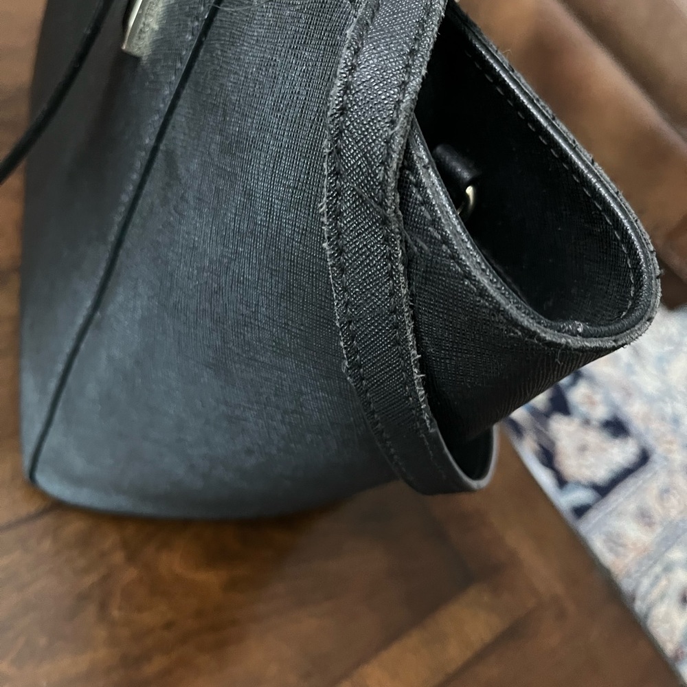 Karl Lagerfeld black leather hand bag. - Picture 10 of 10